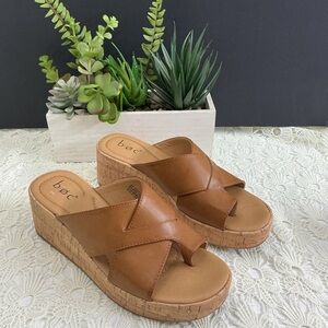 b.o.c. Women's Brown Wedge Sandals
